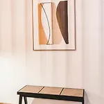 Fancy Colosseum - Location Apartman *