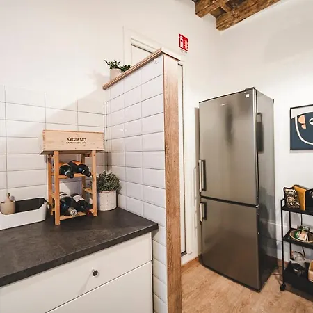 Lejlighed Fancy Colosseum - Location *